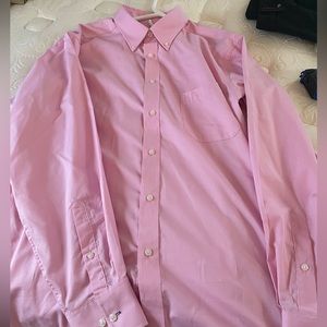 Izod Pink All Over Stretch Button Down Shirt. NWOT